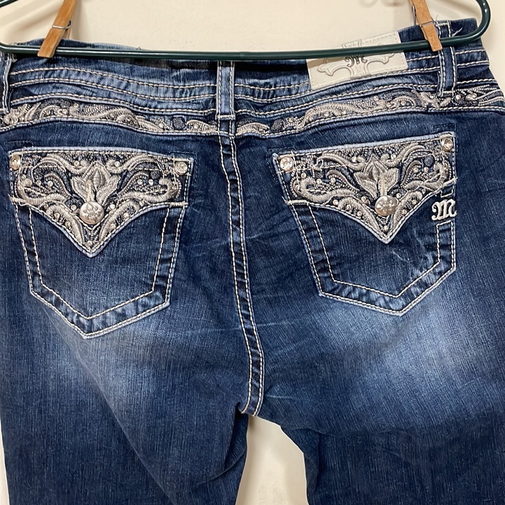 Miss Me Buckle Jeans size 32 X 31 1/2